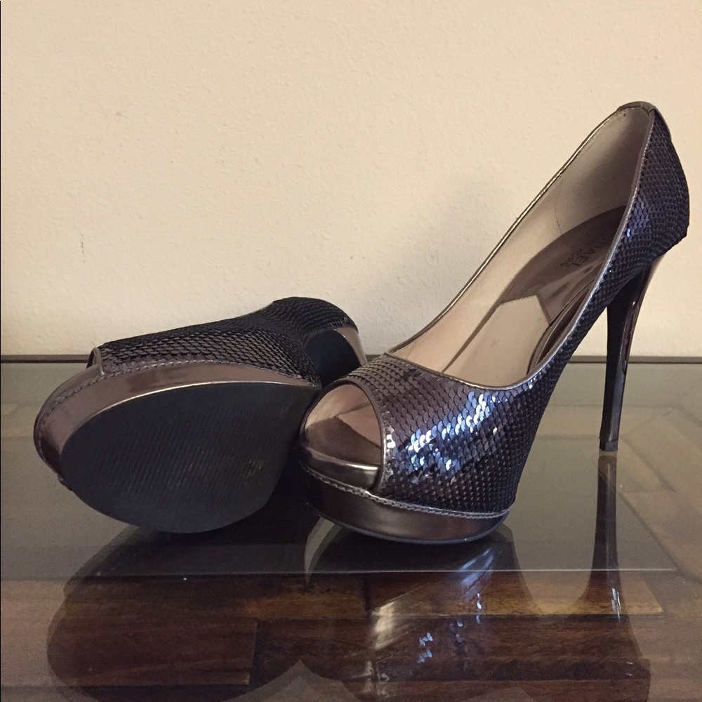 Michael Kors Josie peep toe sequins platform pump - Picture 6 of 7